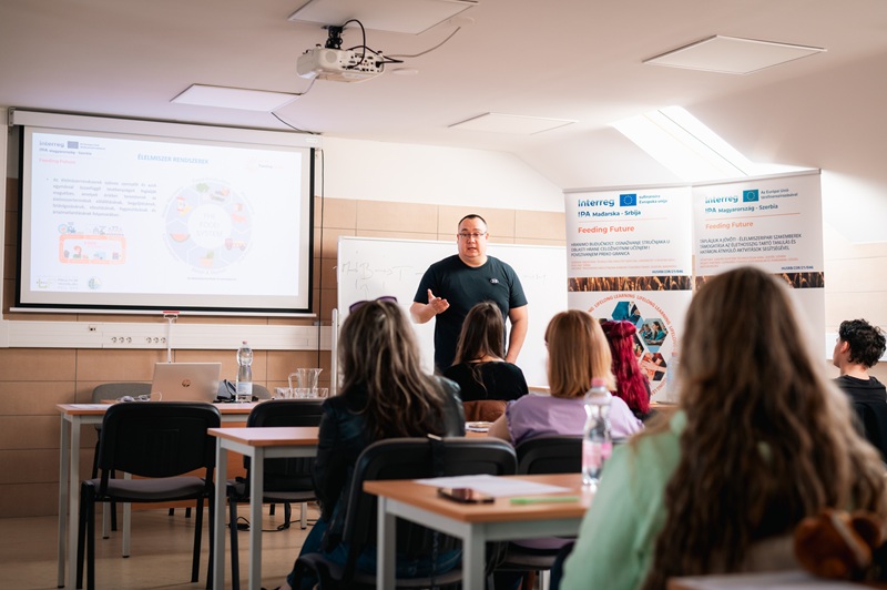 SZTE_Sajtóközlemény_Feeding the Future – Digitális és fenntartható megoldásokkal a jövő élelmiszeriparáért_Fotó_Kovács-Jerney Ádám_4